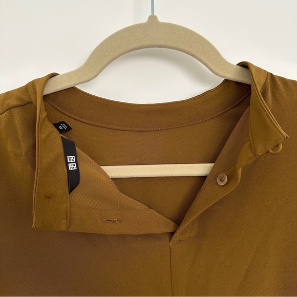 Uniqlo XS moss green blouse - Picture 3 of 5